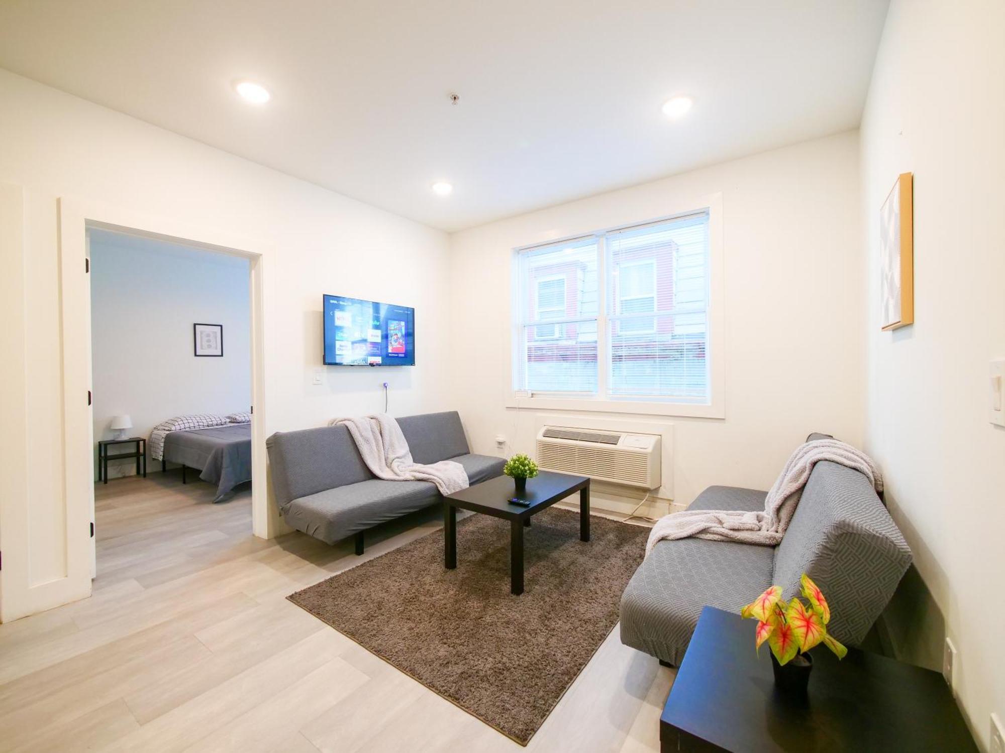 New Modern Serenity- 2Br Retreat Near New York City Bayonne Εξωτερικό φωτογραφία